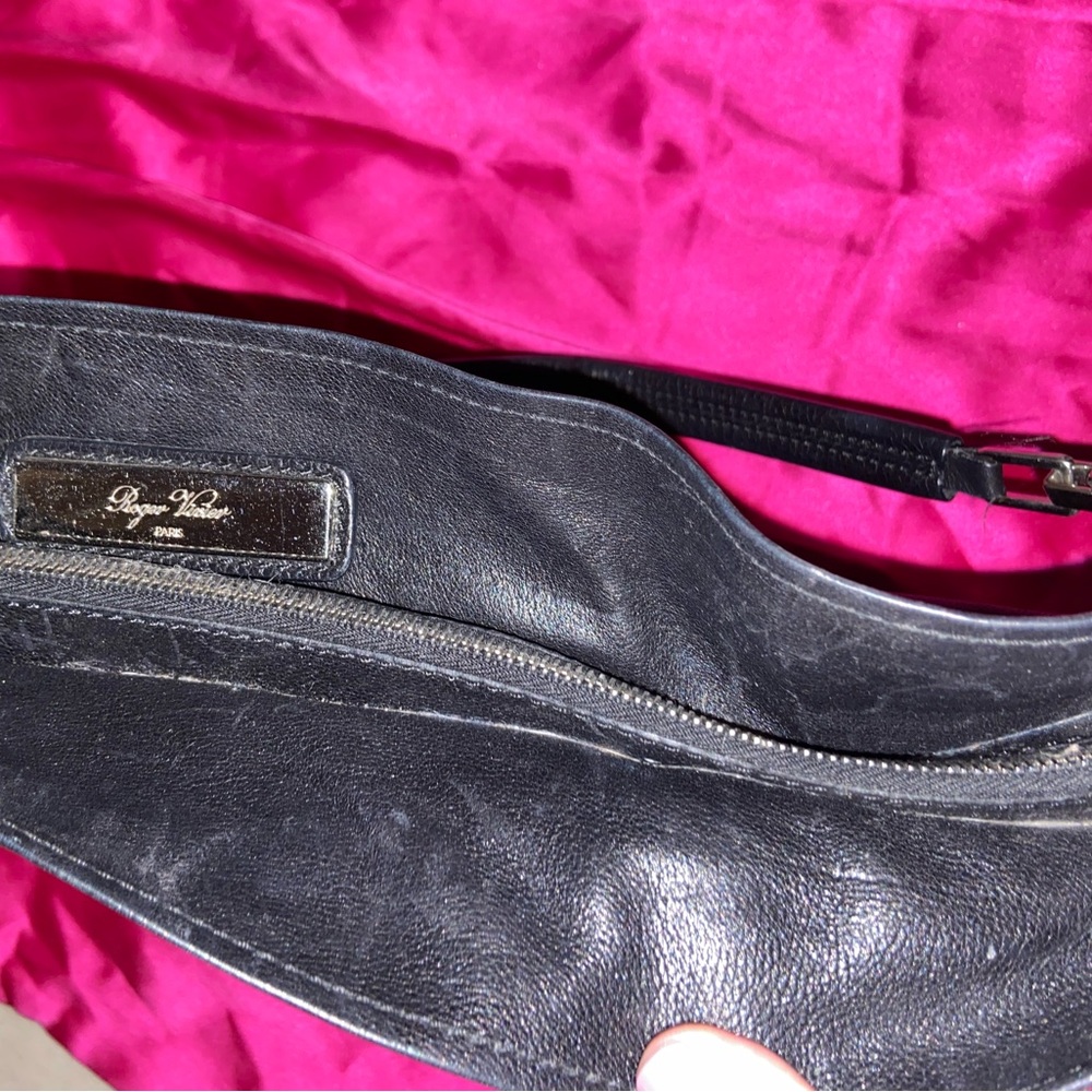 ROGER VIVIER BEAUTIFUL, CLASSIC SHOULDER BAG! PRICE IS NEGOTIABLE! - Picture 6 of 12